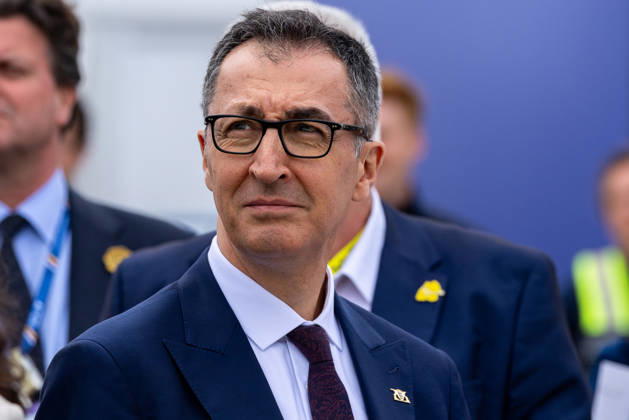 Trade visitor day at ILA Berlin 2026, Berlin, 12 06 2026 Minister President of Baden Württemberg Cem Özdemir in half portrait He wears a dark blue suit with tie and a gold lapel pin Schöneberg Berlin ExpoCenter Airport Brandenburg Germany 20260612-1V9A3100-M4000