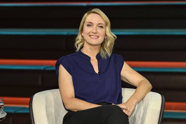 Ines Schwerdtner Politician 06 26 her Ines Schwerdtner on June 10, 2026 in Markus Lanz , ZDF TV Television Talk Show Talk Show Germany German German Woman Politics The Left Left Party Chairwoman Co Chief Publicist German politician female publisher cross half sitting smiling