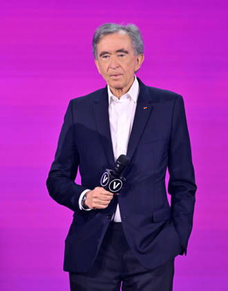 Paris VivaTech 2026 PARIS, FRANCE - JUNE 17: Bernard Arnault, Chairman and CEO of LVMH attends the 10th edition of the VivaTech technology startup and innovation fair at the Porte de Versailles exhibition center in Paris, France, on June 17, 2026. Mustafa Yalcin Anadolu Paris France. Editorial use only. Please get in touch for any other usage.  Copyright: x2026xAnadoluxMustafaxYalcinx