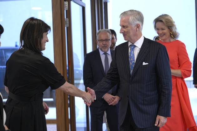 King Philippe And Queen Mathilde Visit Media Square EVERE, BELGIUM - JUNE 18: King Philippe of Belgium and Queen Mathilde of Belgium pictured with Jean-Paul Philippot, CEO RTBF and Jacqueline Galant (MR), Walloon Minister for the Civil Service, Administrative Simplification and Sports Infrastructure visiting Media Square, the RTBF s new headquarters in Brussels.on June 18, 2026 in Evere, Belgium, 18 06 2026 Evere Belgium  Copyright: xPhilipxReynaersx
