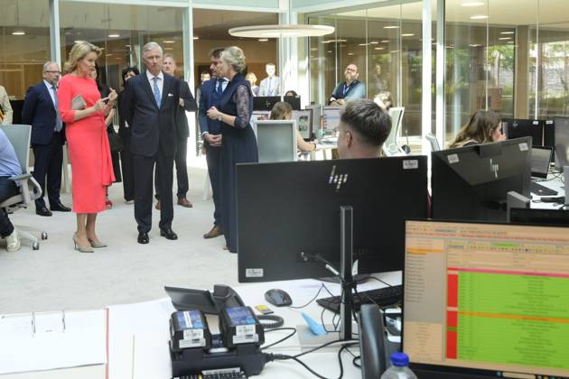 King Philippe And Queen Mathilde Visit Media Square EVERE, BELGIUM - JUNE 18: King Philippe of Belgium and Queen Mathilde of Belgium pictured with Jean-Paul Philippot, CEO RTBF, Thomas Gadisseux, Director of News and Sports RTBF and Nathalie Maleux (RTBF) visiting Media Square, the RTBF s new headquarters in Brussels.on June 18, 2026 in Evere, Belgium, 18 06 2026 Evere Belgium  Copyright: xPhilipxReynaersx