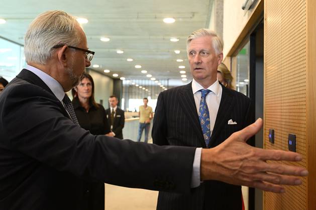King Philippe And Queen Mathilde Visit Media Square EVERE, BELGIUM - JUNE 18: King Philippe of Belgium and Queen Mathilde of Belgium pictured with Jean-Paul Philippot, CEO RTBF visiting Media Square, the RTBF s new headquarters in Brussels.on June 18, 2026 in Evere, Belgium, 18 06 2026 Evere Belgium  Copyright: xPhilipxReynaersx