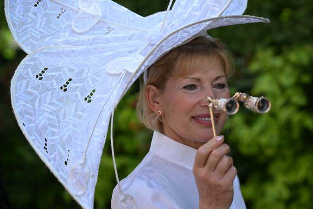 Royal Ascot 2026 BERKSHIRE, UNITED KINGDOM - JUNE 18: Visitors wearing elaborate hats and elegant outfits attend the third day of the traditional Royal Ascot horse racing event, held in the United Kingdom since 1711, at Ascot Racecourse in Berkshire, United Kingdom on June 18, 2026. Rasid Necati Aslim Anadolu Berkshire United Kingdom. Editorial use only. Please get in touch for any other usage.  Copyright: x2026xAnadoluxRasidxNecatixAslimx