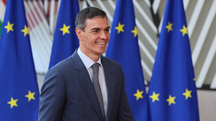 SpainÂ¿s President of the Government Pedro Sanchez arrives for pictured at the arrivals of a European Council Summit, Thursday 18 June 2026, at the Council of the European Union, in Brussels.  BENOITxDOPPAGNE 178082645