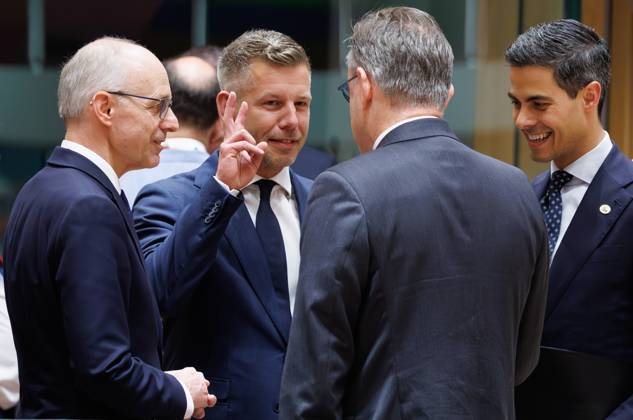 Luxembourg Prime Minister Luc Frieden, Hungary Prime Minister Peter Magyar, Belgian Prime Minister Bart De Wever and Dutch Prime Minister Rob Jetten pictured during a European Council Summit, Thursday 18 June 2026, at the Council of the European Union, in Brussels.  BENOITxDOPPAGNE 178110966