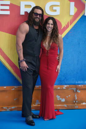 Supergirl UK Sneak Peek Fan Event, Cineworld Leicester Square, London, UK, 18 June 2026. Jason Momoa and Adria Arjona at Supergirl UK Sneak Peek Fan Event, Cineworld Leicester Square, London, UK, 18 June 2026., Credit:Julie Edwards Avalon United Kingdom, London Copyright: xJuliexEdwardsx xAvalonx 1111070255