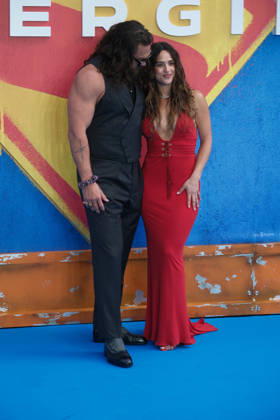 Supergirl UK Sneak Peek Fan Event, Cineworld Leicester Square, London, UK, 18 June 2026. Jason Momoa and Adria Arjona at Supergirl UK Sneak Peek Fan Event, Cineworld Leicester Square, London, UK, 18 June 2026., Credit:Julie Edwards Avalon United Kingdom, London Copyright: xJuliexEdwardsx xAvalonx 1111070266