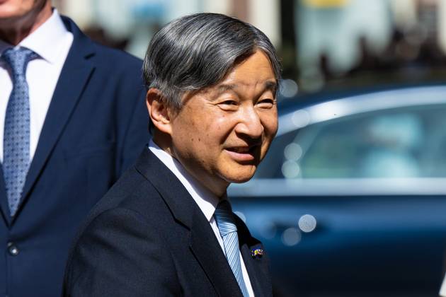 Leiden, The Netherlands, 2026-06-18 16:39:19 LEIDEN, 18-06-2026, Leiden University At the invitation of King Willem-Alexander and Queen Maxima, Emperor Naruhito of Japan is paying a state visit to the Netherlands. Emperor Naruhito is accompanied by Her Majesty Empress Masako. The state visit is a confirmation of the close and historic relationship between Japan and the Netherlands. The countries share 426 years of bilateral relations. PHOTO: NLBeeld Patrick van Emst In the photo: Emperor Naruhito and King Willem-Alexander visit Leiden University. In the Academy Building, they visit a temporary exhibition of objects from various Leiden Japan collections, the Sweat Room where graduates sign their names, and the Senate Chamber. Credit: NL  Copyright: xx x