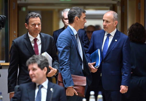 EU Leaders Summit in Brussels BRUSSELS, BELGIUM - JUNE 18: Prime Minister of Portugal Luis Montenegro (L), Prime Minister of Spain Pedro Sanchez (C) and Taoiseach of Ireland Micheal Martin (R) attend the EU Leaders Summit to discuss support for Ukraine, competitiveness, trade relations with China, the EU budget, and developments in the Middle East in Brussels, Belgium on June 18, 2026. Dursun Aydemir Anadolu Brussels Belgium. Editorial use only. Please get in touch for any other usage.  Copyright: x2026xAnadoluxDursunxAydemirx