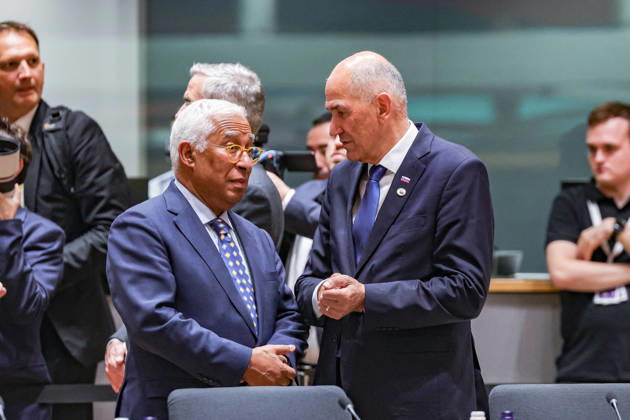 June 18, 2026, Brussels, Belgium, European Union: ANTONIO COSTA, President of the European Council, speaks with JANEZ JANSA, Prime Minister of Slovenia, inside the European Council during the European Council Summit in Brussels. Slovenia is expected to focus on competitiveness, economic reform, defence and security, migration, enlargement and the EUâ€⠢s next long-term budget. Brussels European Union - ZUMAo116 20260618_znp_o116_106 Copyright: xBiancaxOterox