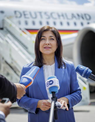 Katherina Reiche (CDU), Federal Minister for Economic Affairs and Energy, photographed during her trip to Turkey. Here at Berlin Airport. Photographed on behalf of the BMWE, Berlin, Germany,detected_source_language Copyright: xThomasxKoehlerx