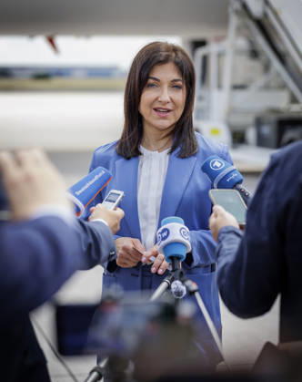 Katherina Reiche (CDU), Federal Minister for Economic Affairs and Energy, photographed during her trip to Turkey. Here at Berlin Airport. Photographed on behalf of the BMWE, Berlin, Germany,detected_source_language Copyright: xThomasxKoehlerx
