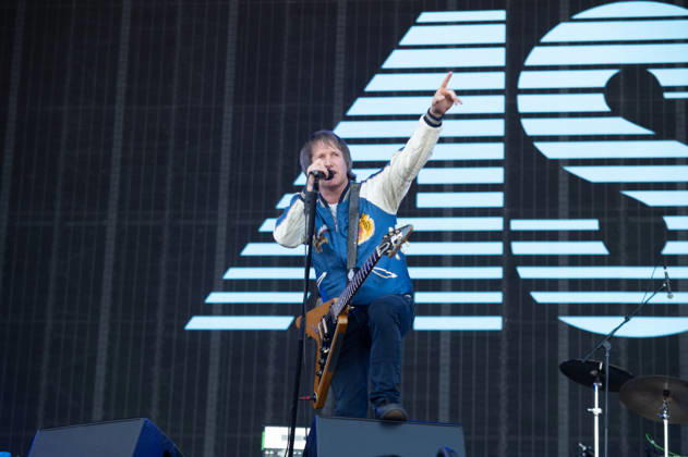 IPA85869149 - England, Isle of Wight Festival - Friday - Ash - Pictured: Tim Wheeler Copyright: xCRISTINAxMASSEIx xx 85869149