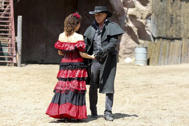 ABB KARLMAY Isabel Varell as Senorita Miranda, Florian Fitz as mine owner Roulin—the actors in makeup and costume on Friday, June 19, 2026, during the dress rehearsal for the play In the Valley of Death at the 2026 Karl May Festival in the Indian Village at Kalkberg. The premiere will take place on June 27 at the open-air theater on the Kalkberg in Bad Seg