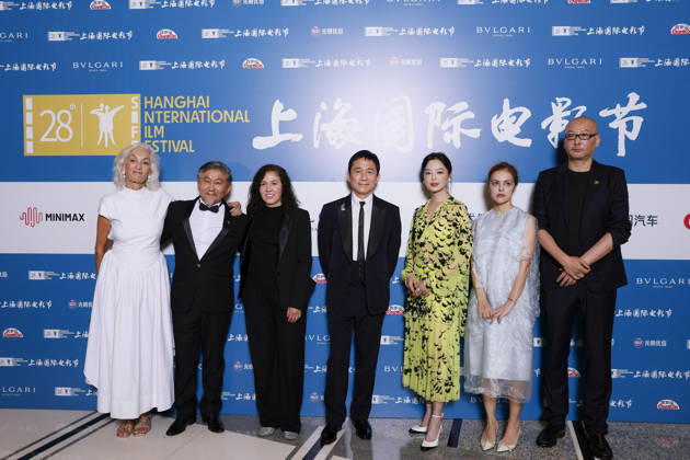 SHANGHAI, CHINA - JUNE 20: Jury members actor Tony Leung Chiu-wai, producer Dora Bouchoucha Fourati, director Guan Hu, director Aktan Abdykalykov, director-screenwriter Dea Kulumbegashvili, screenwriter Fernanda Valadez and actress Xin Zhilei pose for a photo at the closing ceremony for the 28th Shanghai International Film Festival on June 20, 2026 in Shanghai, China.  Copyright: xVCGx 111649408104