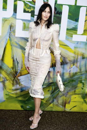 Alexa Chung at the Serpentine Gallery Summer Party 2026 at the Serpentine Gallery in London, June 23, 2026,detected_source_language Foto:xJ.xEdwardsx xFuturexImagex serpentine_6698