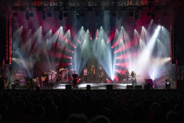 CELEBRITES : Printemps de Perouges - Saint-Maurice-de-Remens (01) France - 24 06 2026 Luc Ledy-Lepine, Paul Bonney, Ricky Howard, Chris Barnes, Lorelei McBroom, Alex Francois, Emily Lynn, Lara Smiles du groupe The Australian Pink Floyd Show se produisent sur la scene du festival Printemps de Pérouges au château de Saint-Maurice-de-Rémens (01 - France-) le 24 06 2026. Photo Sandrine Thesillat PsNewZ  Copyright: xSandrinexTHESILLATx