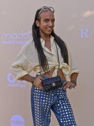 June 25, 2026, Madrid, Madrid, Spain: ALESS GUIBAJA attend the photocall for the new edition of DULCEIDA Ã¢â‚¬oe Rainbow Ã¢â‚¬Â as part of the official MADO 2026 program at Las Brasas del Mentidero on June 25, 2026, in Madrid, Spain. Madrid Spain  - ZUMAc312 20260625_zsp_c312_046 Copyright: xOscarxManuelxSanchezx