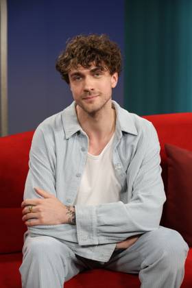 Timon Krause, mentalist, author, mind reader, and hypnotist, appeared as a guest on the television show *DAS Rote Sofa*, a live talk show produced by Norddeutscher Rundfunk (NDR); photo op on June 26, 2026, at the NDR television studio in Hamburg-Lokstedt