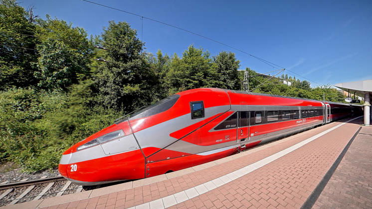 Trenitalia is conducting test runs. The Frecciarossa 1000 trains are undergoing these technical tests to obtain official certification for the German rail network. The Italian state railway Trenitalia is currently conducting extensive test runs in Germany and Austria. Kassel Wilhelmshöhe Station, DEU, Germany, Hesse, Kassel, June 18, 2026