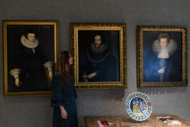 Bonhams Classics Week Sales at Bonhams, London, UK - 29 June 2026 A staff member views (L) - Portrait of a lady in a black silk dress, her ruff and cuffs edged in lace Attributed to Marcus Gheeraerts the Younger (est. £15k - £20k), (M) - Portrait of Catherine Howard, Countess of Nottingham, in a black dress decorated with white lace in a carved frame by Robert Peake the Elder (est. £150k - £200k) and (R) - Portrait of Thomas Howard, 14th Earl of Arundel, half length, in a black costume and white lace ruff, with the collar of the Garter and holding gloves in his left hand in a carved frame by Marcus Gheeraerts the Younger (est. £150k - £200k) which is part of Bonhams Classics Week Sales on 30th June - 2nd July at Bonhams, Lond Copyright: xJustinxNgx xAvalonx 1113334552