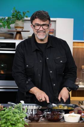 Tarik Rose, chef, TV chef, and restaurant owner, appeared as a guest on the TV show *DAS Rote Sofa*, a live talk show produced by Norddeutscher Rundfunk (NDR); photo op on July 1, 2026, at the NDR television studio in Hamburg-Lokstedt