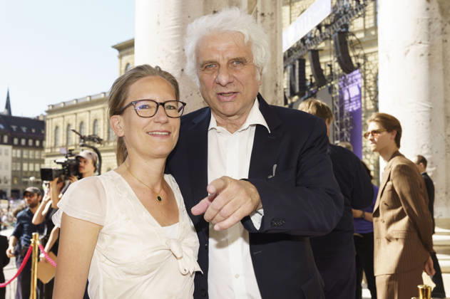 Katharina Koch and Udo Wachtveitl upon their arrival at the Opera for All 2026 event, part of the Munich Opera Festival, featuring a live opera broadcast of Richard Wagner’s *Die Walküre* at the National Theater in Munich, July 4, 2026 Foto:xN.xKolinzx xFuturexImagex oper_6767