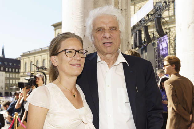 Katharina Koch and Udo Wachtveitl upon their arrival at the Opera for All 2026 event, part of the Munich Opera Festival, featuring a live opera broadcast of Richard Wagner’s *Die Walküre* at the National Theater in Munich, July 4, 2026 Foto:xN.xKolinzx xFuturexImagex oper_6770