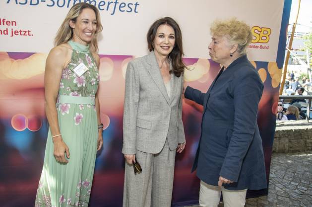 ABB BERBEN Christine Theiss, Gesine Schwan, and Iris Berben attended the presentation of the Annemarie Renger Prize to Iris Berben at the Weltwirtschaft restaurant in the Haus der Kulturen der Welt in Berlin on July 8, 2026, Berlin, Germany