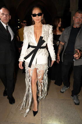 PFW - Zuhair Murad Front Row Jennifer Lopez attends the Zuhair Murad Haute Couture Fall Winter 2026 2027 show as part of Paris Fashion Week in Paris, France on July 08, 2026. Photo by Laurent Zabulon ABACAPRESS.COM Copyright: xZabulonxLaurent ABACAx
