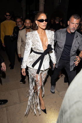 Jennifer Lopez at the Zuhair Murad Fall Winter 2026–2027 Haute Couture Collection fashion show during Paris Fashion Week (PFW) on July 8, 2026. Photo by Jérémy Melloul, Bestimage. Jennifer Lopez at the Zuhair Murad Fall Winter 2026–2027 Haute Couture Collection fashion show during Paris Fashion Week (PFW) on July 8, 2026, in Paris, France  Copyright: xJeremyxMelloulx xBestimagexJeremyxMelloulx xBestimagex