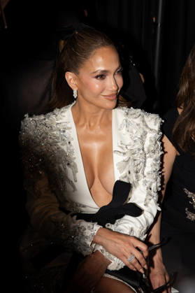 Jennifer Lopez at the Zuhair Murad Fall Winter 2026–2027 Haute Couture Collection fashion show during Paris Fashion Week (PFW) on July 8, 2026. Photo by Jérémy Melloul, Bestimage. Jennifer Lopez at the Zuhair Murad Fall Winter 2026–2027 Haute Couture Collection fashion show during Paris Fashion Week (PFW) on July 8, 2026, in Paris, France  Copyright: xJeremyxMelloulx xBestimagexJeremyxMelloulx xBestimagex