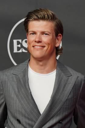 Johannes Høsflot Klæbo at arrivals for The 2026 ESPYS Presented by Capital One, David H. Koch Theater at Lincoln Center, New York, NY, July 15, 2026. Photo By: Kristin Callahan Everett Collection The 2026 ESPYS Presented by Capital One PUBLICATIONXNOTxINxCANxCHNxFRAxITAxJPNxNORxPOLxRUSxESPxUKxUSA