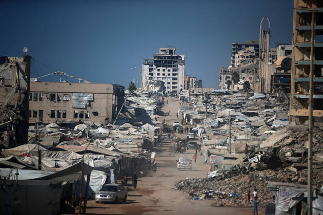Aftermath of Israeli Airstrike In Gaza Palestinians walk among destroyed buildings in Gaza City, Gaza, on an unspecified date. Gaza remains subject to daily violence despite a formal ceasefire in place since October, with both the Israeli military and Hamas accusing one another of violating the truce. Gaza Palestine  Copyright: xMajdixFathix originalFilename: fathi-notitle260719_npqpL.jpg