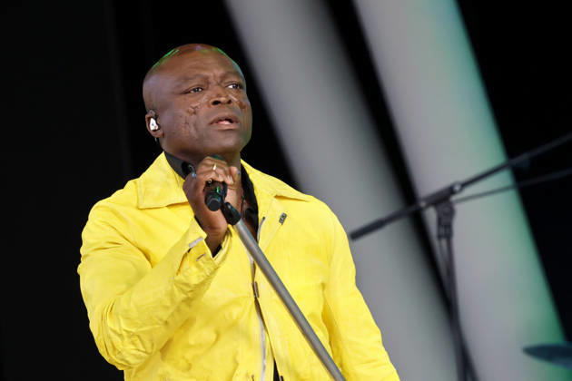 Singer Seal during his performance at the Tanzbrunnen in Cologne as part of the SEAL Celebrating 30 Years of the Classic Albums I & II tour. Cologne, July 20, 2026, North Rhine-Westphalia, Germany Copyright: xChristophxHardtx