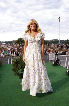 STOCKHOLM, SWEDEN 20260721 Host Pernilla Wahlgren during Allsang pa Skansen on Tuesday evening STOCKHOLM, SWEDEN x12260x  Copyright: xTerhixYlimäinen TTx ALLSANG PA SKANSEN 2026 VmELVP3k5I0