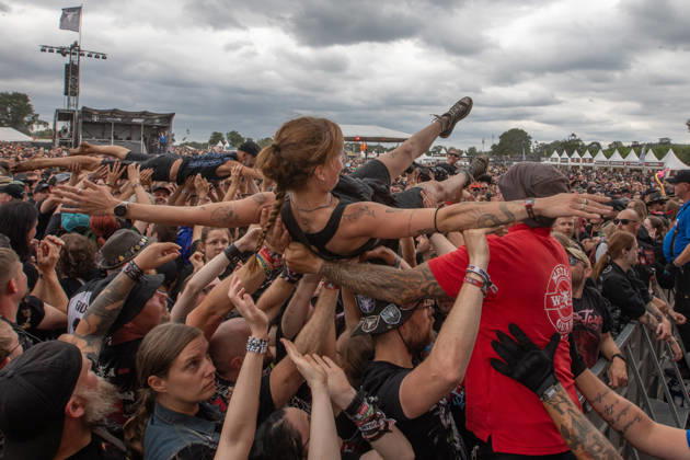 The 35th Wacken Open Air: Friday, Headliner Day. With temperatures that were almost mild, Friday at the Wacken Open Air once again broke all records. All day long, fans waited not only for Judas Priest, but also for Hatbreed and In Flames, Danko Jones and other bands made