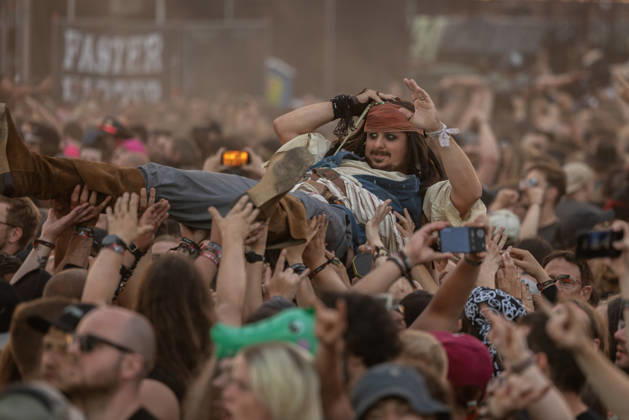 The 35th Wacken Open Air: Friday, Headliner Day. With temperatures that were almost mild, Friday at the Wacken Open Air once again broke all records. All day long, fans waited not only for Judas Priest, but also for Hatbreed and In Flames, Danko Jones and other bands made