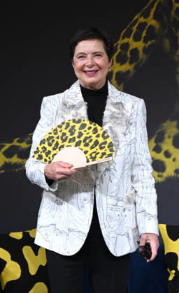 IPA87278440 - Locarno, Switzerland Locarno Film Festival 2026 Isabella Rossellini at the Excellence Award photocall In the photo: Isabella Rossellini Copyright: xNickxZonnax xNickxZonnax 87278440