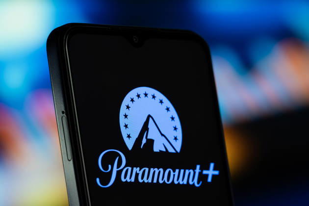 New York, Vereinigte Staaten ? 8. Juli 2026: Das Paramount+-Logo ist auf einem Smartphone zu sehen. New York, United States- 8 July 2026: Paramount+ logo is seen on a smartphone. (License=RM) Copyright: xZoonar.com MojahidxMottakinx 25346468