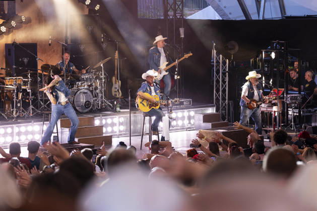 The BossHoss Live at the Hanau Amphitheater: Back to the Boots 2026 The BossHoss Live at the Hanau Amphitheater, The BossHoss