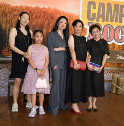 BURBANK, USA, August 10, 2026: Sherry Cola and guests at the world premiere of Disney s *Camp Rock 3* at the Walt Disney Studio Lot. Photo by Paul Smith. Featureflash 458817, August 10, 2026, Burbank, CA  Copyright: xPaulxSmithx xFeaturesxFlashx xStarfacex STAR_458817_107