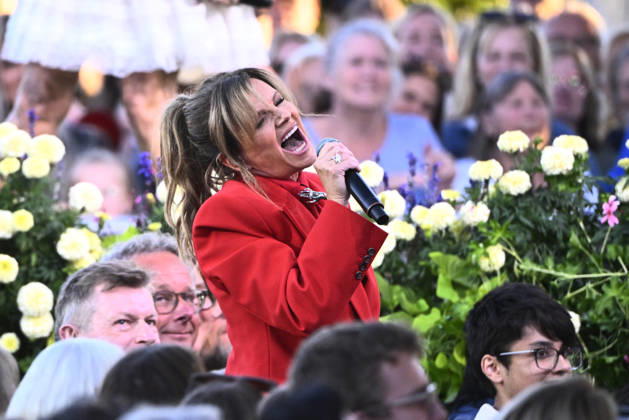 STOCKHOLM, SWEDEN 20260811 Lena Philipsson performs during the season s final Allsang pa Skansen on Tuesday evening STOCKHOLM SWEDEN x10080x  Copyright: xFredrikxSandberg TTx ALLSANG PA SKANSEN 2026 AK8OasdgVQk