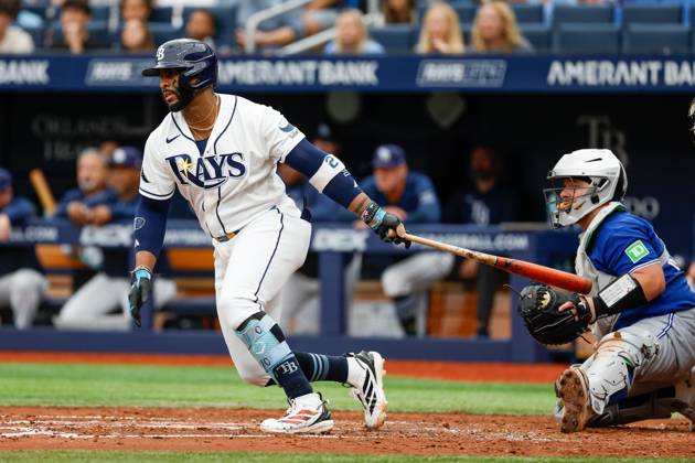 August 20, 2026, St. Petersburg, Florida, USA: Tampa Bay Rays designated hitter Yandy DoÂaz (2) hits a single off of Toronto Blue Jays pitcher Shane Bieber (57) during the fourth inning at Tropicana Field on Thursday, Aug. 20, 2026, in St. Petersburg. St. Petersburg USA - ZUMAs70_ 20260820_zan_s70_021 Copyright: xJeffereexWoox