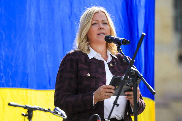 Commemoration of Ukrainian Independence Day in Oslo Oslo 20260823 Minister of Labor and Inclusion Kjersti Stenseng (Ap) delivers a speech during the commemoration of Ukrainian Independence Day at Eidsvolls plass outside the Storting in Oslo Photo: Amanda Pedersen Giske NTB Oslo Norway jgEr3gZDkXI EDITORIAL USE ONLY Ref BNC POLjgEr3gZDkXI jpg Copyright: xAmandaxPedersenxGiskex xNTBx