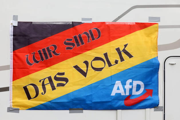 Simson Outing with Ulrich Siegmund: AfD State Election Campaign in Saxony-Anhalt with Lead Candidate Ulrich Siegmund; symbolic image showing the German flag with the AfD logo and the slogan WE ARE THE PEOPLE ; state election campaign, AfD, Simson ride on August 23, 2026, in Quedlinburg, Germany