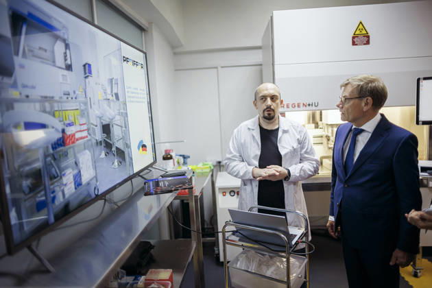 Johann Wadephul (CDU), Federal Minister of Foreign Affairs, visits Karasin University; photographed during a tour of the university’s underground facilities with Rector Tetiana Kahanowska in Kharkiv, August 23, 2026. Photographed on behalf of the Federal Foreign Office in Kharkiv, Ukraine Copyright: xThomasxTrutschel AAx