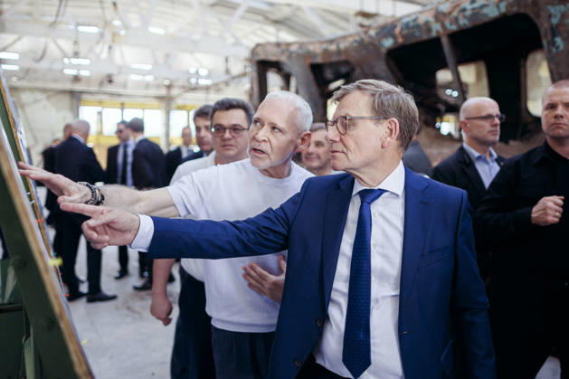 Johann Wadephul (CDU), Federal Minister of Foreign Affairs, visits a destroyed subway depot in the city of Kharkiv with the mayor of Kharkiv, Ihor Terechov. Kharkiv, August 23, 2026. Photographed on behalf of the Federal Foreign Office. Kharkiv, Ukraine Copyright: xThomasxTrutschel AAx