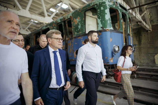 Johann Wadephul (CDU), Federal Minister of Foreign Affairs, visits a destroyed subway depot in the city of Kharkiv with the mayor of Kharkiv, Ihor Terechov. Kharkiv, August 23, 2026. Photographed on behalf of the Federal Foreign Office. Kharkiv, Ukraine Copyright: xThomasxTrutschel AAx