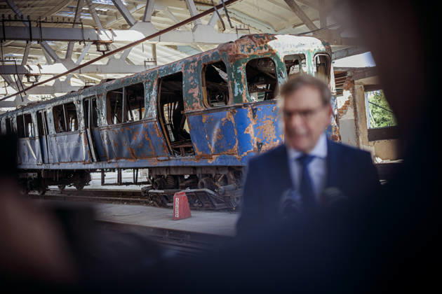 Johann Wadephul (CDU), Federal Minister of Foreign Affairs, delivers a press statement at a destroyed subway depot in the city of Kharkiv. Kharkiv, August 23, 2026. Photographed on behalf of the Federal Foreign Office, Kharkiv, Ukraine. Copyright: xThomasxTrutschel AAx